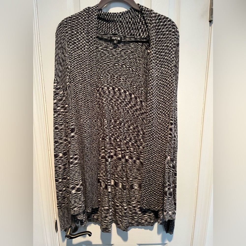 Apt. 9 Open Front Cardigan Gray/Black/White. Size XL.